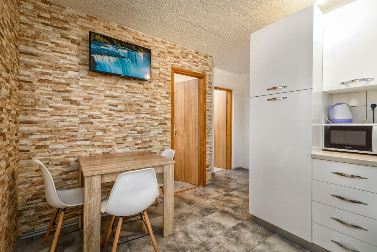 Marko Apartment *